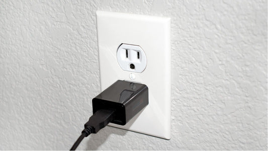 High - Speed USB Charger 2mAh compatible for Cell Phone with USA Outlet - Brian Marshalls Electronics
